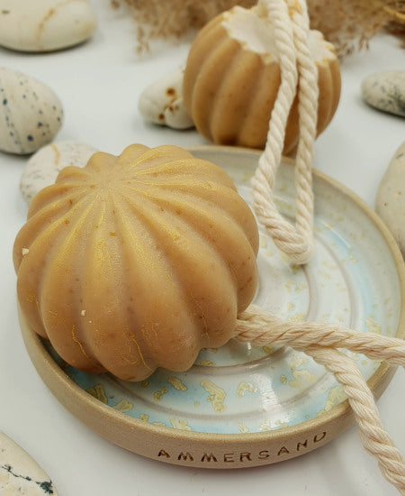 Hafermilch & Honig Hand- und Körperseife - Kordelseife in Kugelform