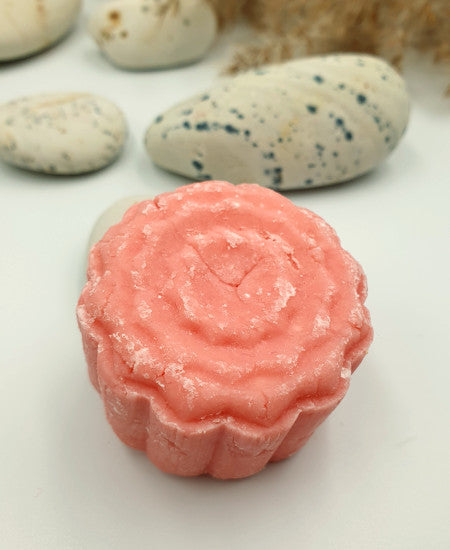 Rosafarbenes festes Shampoostück